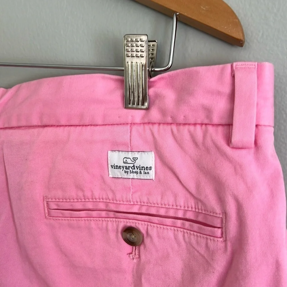 Vineyard Vines Men's 9” Breaker Shorts - Waist 36”